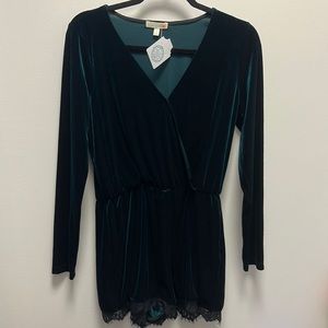 GB dark green velvet long sleeve romper with lace detailing size M